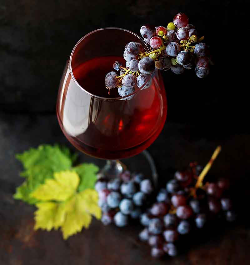 5 lợi ích sức khỏe của rượu vang đỏ